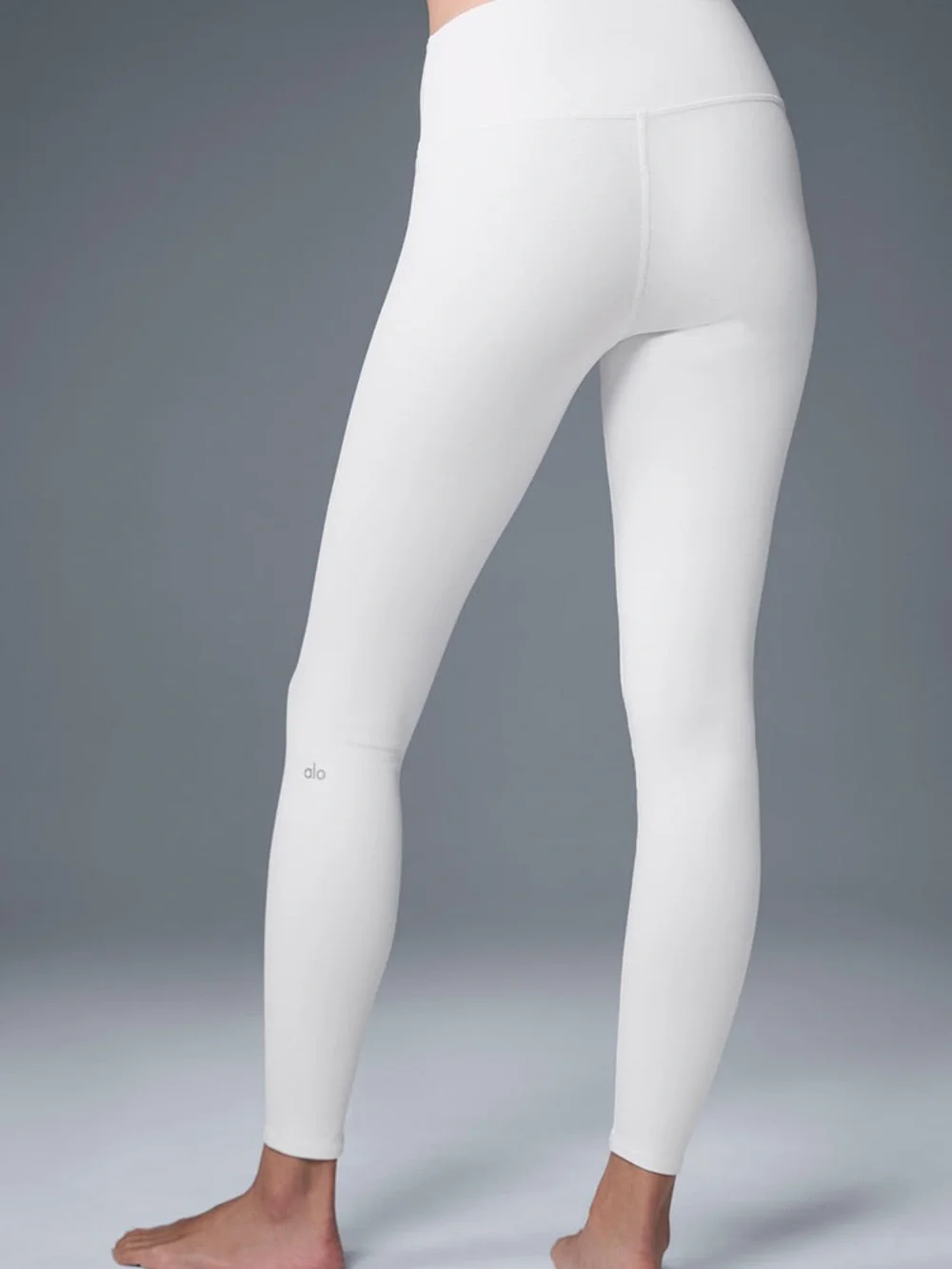 ALO Yoga comfortable white